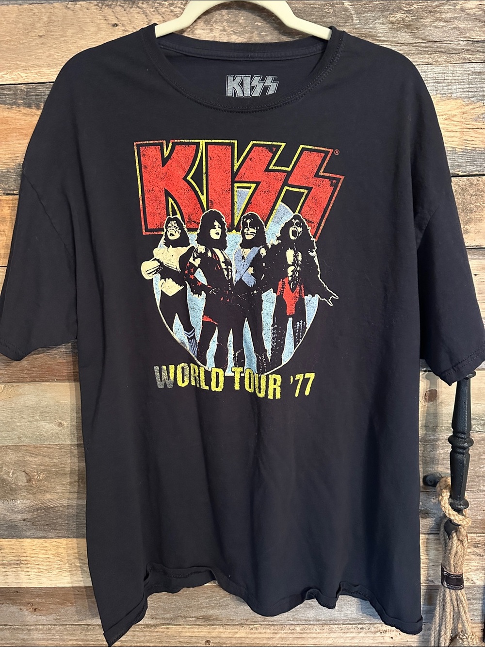 Kiss Black Graphic 'World Tour '77' Tee with Red and Yellow Print